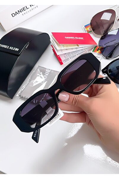 Daniel Klein 100% Polarized Uv400 Protection Black Color Original Women's Sunglasses Dk4319C1