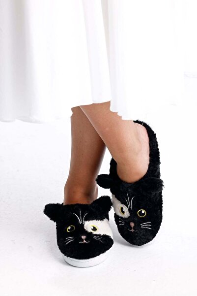 Behtah Kundura نعال منزلية نسائية من الصوف الكامل بلون بيج مع تفاصيل الأزرار ...