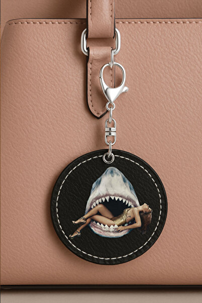 Cekuonline حقيبة جلدية منقوشة مع تفاصيل مخيطة، زخرفة أنيقة، إكسسوار حقيبة سود...