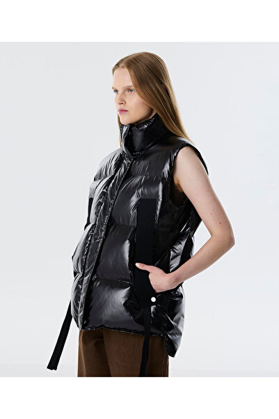 Twist Grogren Striped Puffer Vest