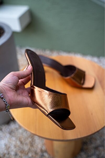 LamintaGlobal Perla Copper Blunt Toe Women's Heeled Slippers