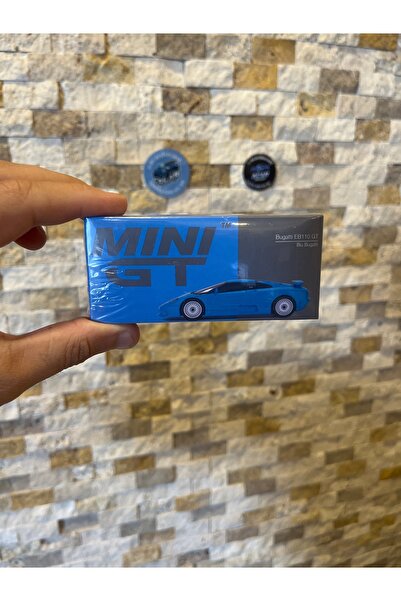 mini gt Bugatti EB 110 GT