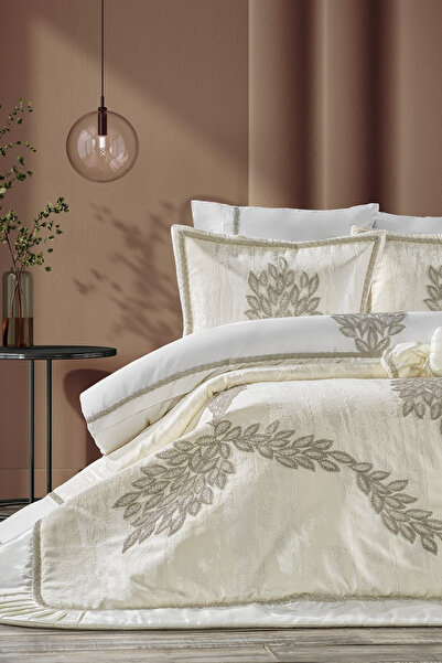 ZEBRACASA Karen 11 Piece Dowry Set