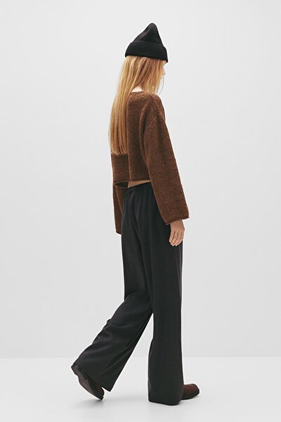 Pull & Bear Chenille V-neck sweater