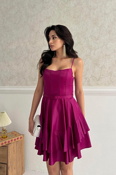 Serica Moda Βραδινό φόρεμα με λεπτές τιράντες φούξια με λεπτομέρεια με λουράκια