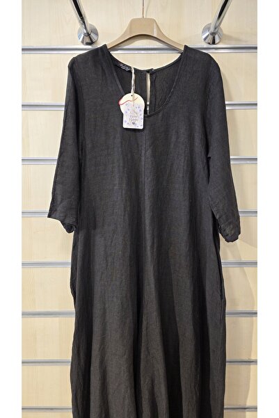 Park Moda Italian Linen Jumpsuit with Back Detail and Plain Pattern