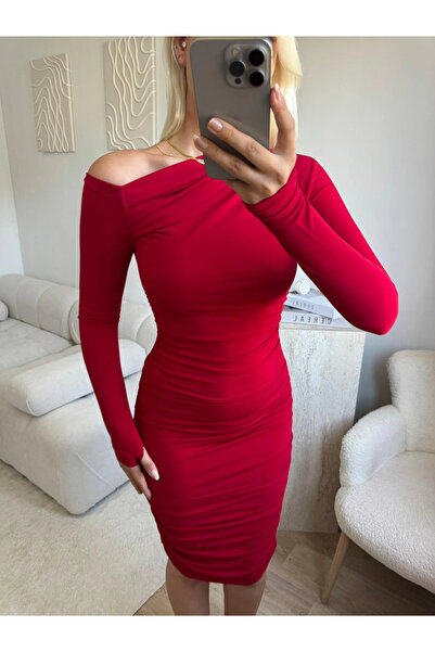 Zora Butik Kayık Yaka Parmak Geçmeli Elbise - KIRMIZI