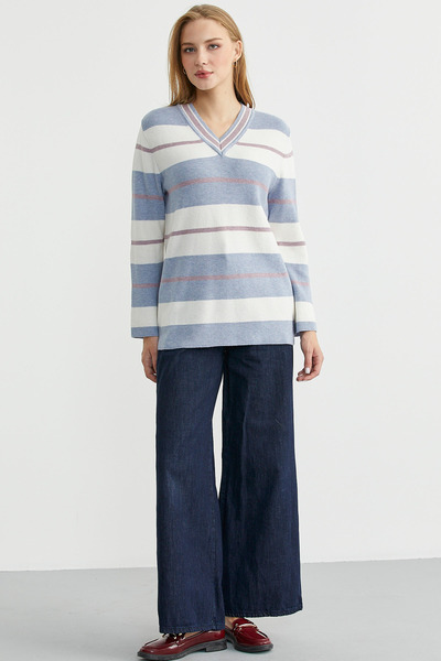 Sementa Плетен пуловер с V-образно деколте и райета - син