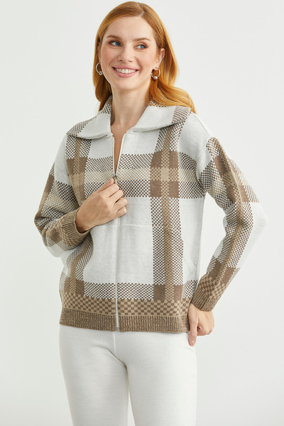 Sementa Plaid Block Transition Wool Knitwear Cardigan - Beige