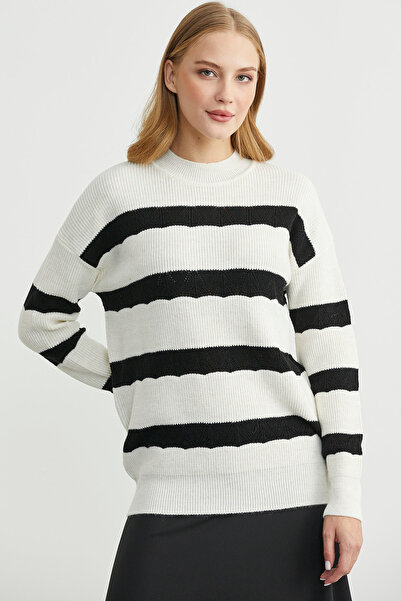 Sementa سترة تريكو مخططة بياقة عالية - كيمونو