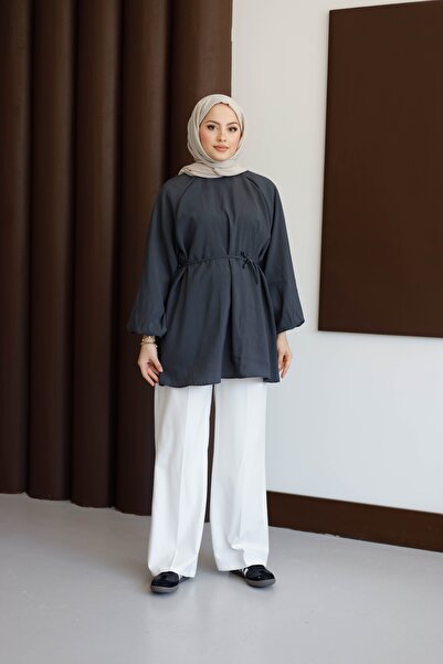 MOONSC Balloon Sleeve Belt-Attached Shirt 4.4 251 Review Photo Comment Icon 126 Q&A