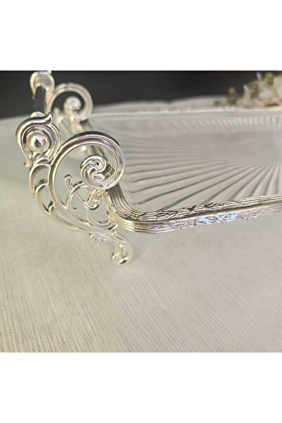 MaviDamla Cast Metal Frame Glass Presentation Plate 19*19 Square Silver