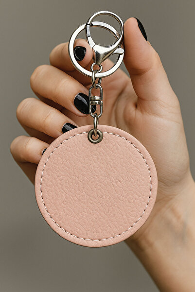 Cekuonline Premium Faux Leather Patterned Themed Metal Hook Keychain 6X6Cm Pink - Kai R