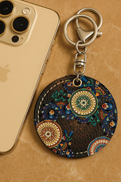 Cekuonline 1St Grade Faux Leather Patterned Printed Metal Hook Keychain 6X6Cm...