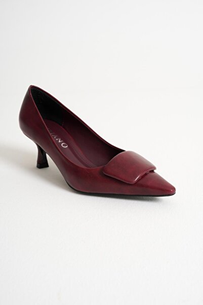 Mubiano Verona Bordo Sivri Burunlu Kadın Toka Detay Alçak İnce Topuklu Klasik Ayakkabı (5.5cm)