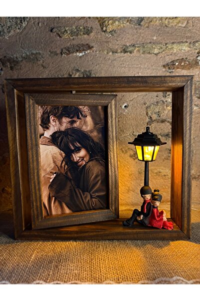 AHŞAPTAN SANAT El Yapımı Ahşap Dönen Çerçeve Işıklı Sırt Sırta Çift Figürlü D...