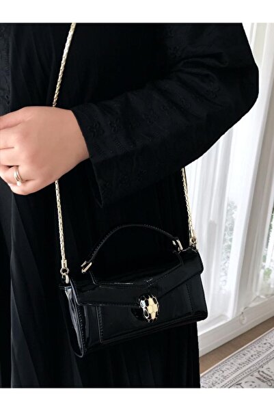 GGG Master shoulder bag with accessories