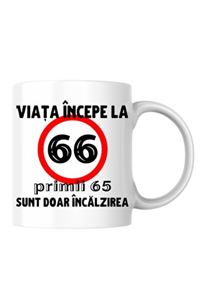 T&M Personalizare Cană personalizată - Viața începe la 66 de ani, albă, 330 ml
