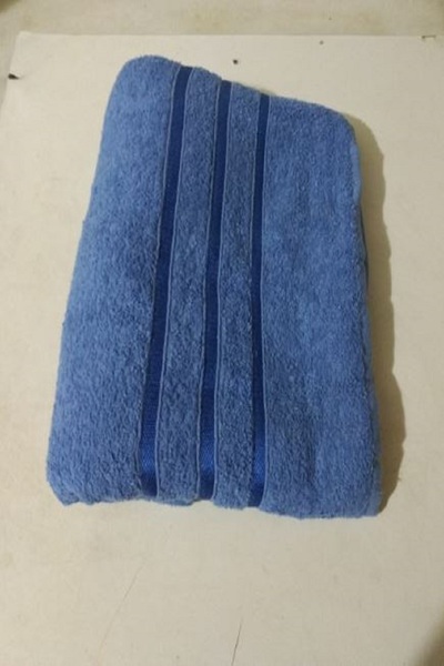 ŞAZELİ HAVLU منشفة حمام كبيرة 1 قطعة باللون الأزرق (141×99 سم) جودة عالية ومفيدة وجميلة وأنيقة وناعمة 100% قطن