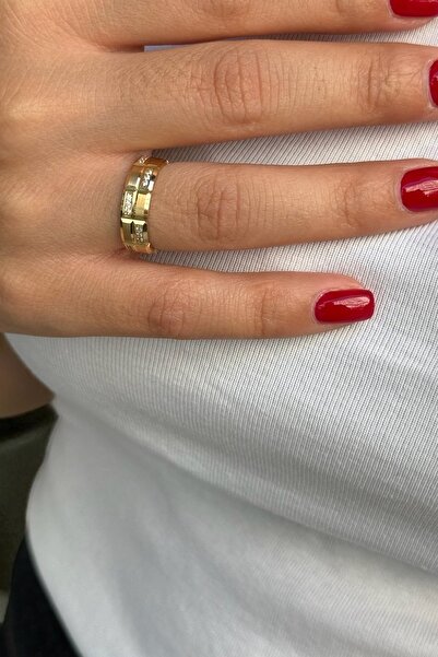 Utku Kuyumculuk 14 AYAR ÜSTÜ KALEMLİ VE KÜÇÜK TAŞLI 5 MM ALYANS YÜZÜK