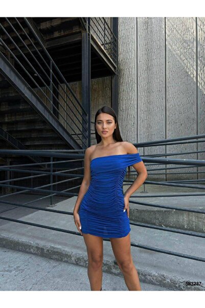 Modafeminen Sandy Esnek Kumaş Açık Omuzlu Büzgü Detay Abiye Elbise 583237 SAKS