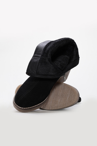 Ayakkabıhane حذاء نسائي ذو كعب سميك من الجلد الطبيعي باللون الأسود مع فرو من ...