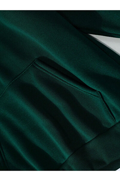 LAYORA Hoodie – Letter Printed Hooded Sweatshirt