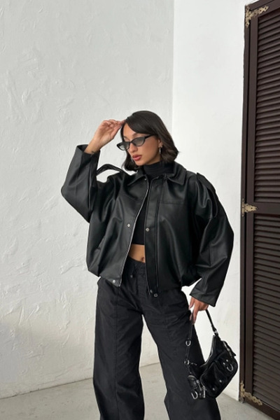 Jaglion Новий сезон Жіноча куртка-бомбер зі смужками, чорна шкіра