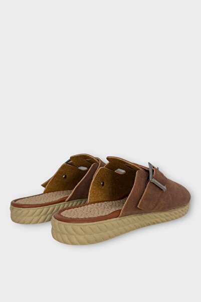 Liger Belt Buckle Nubuck Women's House Slippers Taba
