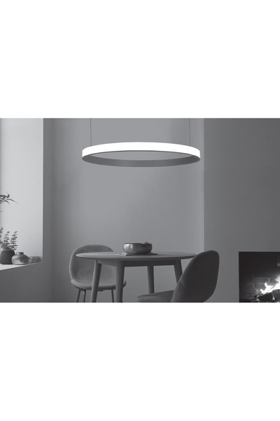 Pelsan Modern metal ceiling chandelier with warm yellow lighting