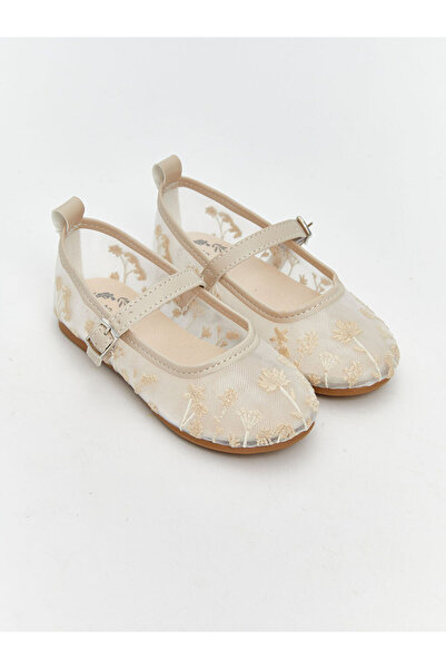 LC Waikiki Ekru Çiçek Nakışlı Kız Bebek Babet