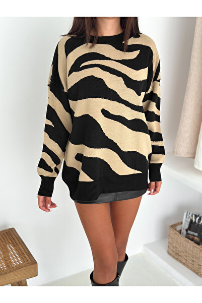 sportiness Tricotaj cu model zebră cu textura moale