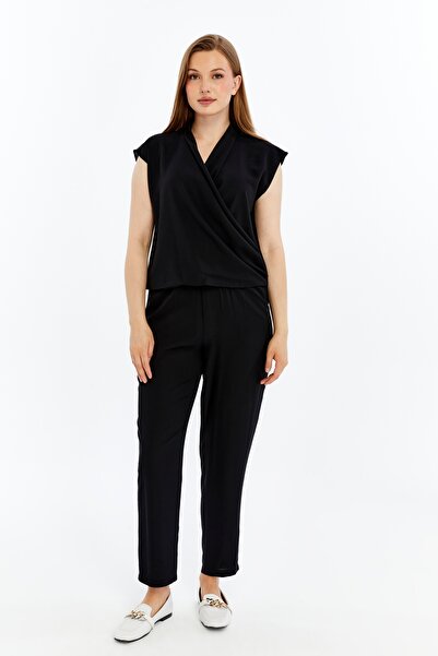 Ayhanlar Collection Команда