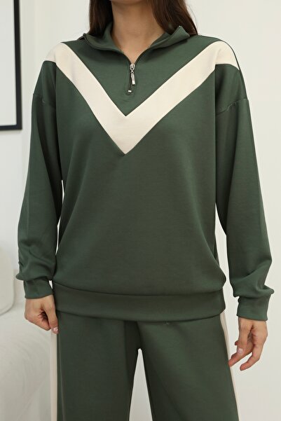 02Lady Fashion Σετ αθλητικής φόρμας από ύφασμα Modal με λεπτομέρεια με ρίγες και μισό φερμουάρ