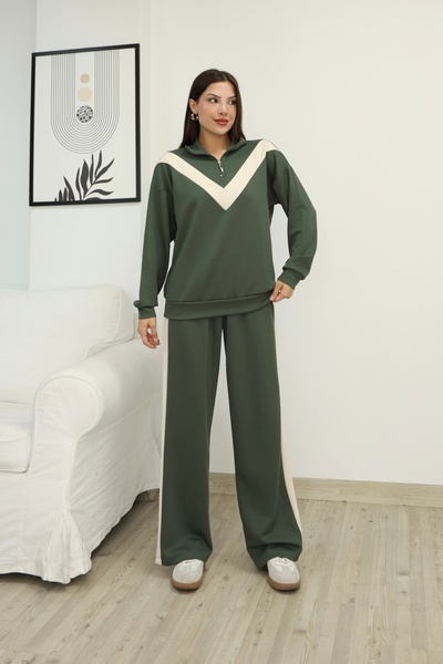 02Lady Fashion Σετ αθλητικής φόρμας από ύφασμα Modal με λεπτομέρεια με ρίγες και μισό φερμουάρ