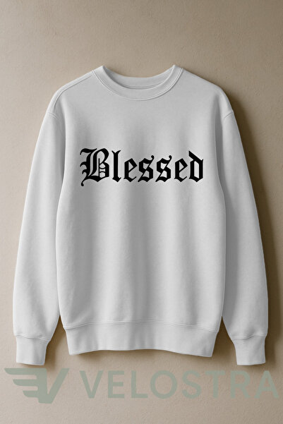 Velostra سويت شيرت برقبة دائرية مطبوع عليه Blessed للجنسين مكون من 3 خيوط