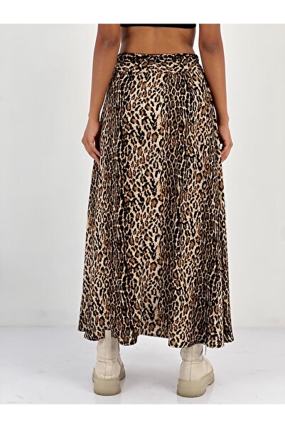 Miss Poem Women's Leopard Print Beige Skirt