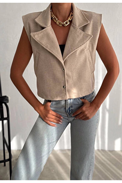 Zerenyus Beige Cashmere Vest with Snap Button Front Pockets