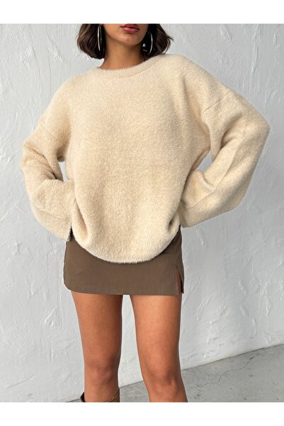 BEJNA Women's Beige Crew Neck Oversize Soft Knit Sweater