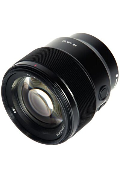 Sony SEL-85F18.SYX 85mm f/1.8 GM Lens (Black)