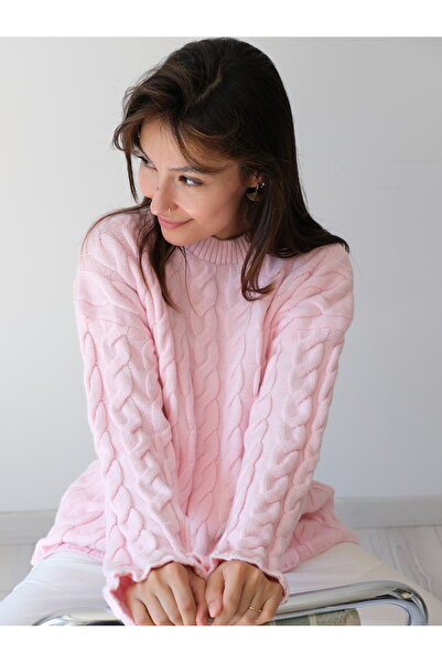 Butik سترة نسائية من Una Fiaba - وردية اللون، كبيرة الحجم، ناعمة الملمس، محبو...