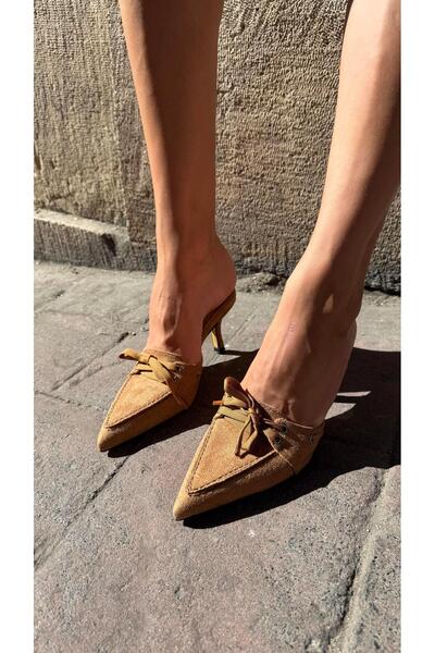 Eataly Shoes Pointed Toe Camel Suede Lace-Up Heeled Shoes