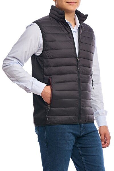 Centini Men's slim vest, Urban fit, black