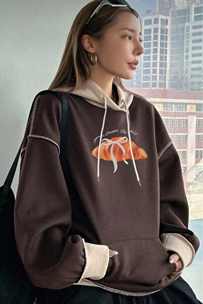 NO 601 Women's Brown Reverse Stitch Detailed Hooded Croissant Printed Sweatshirt