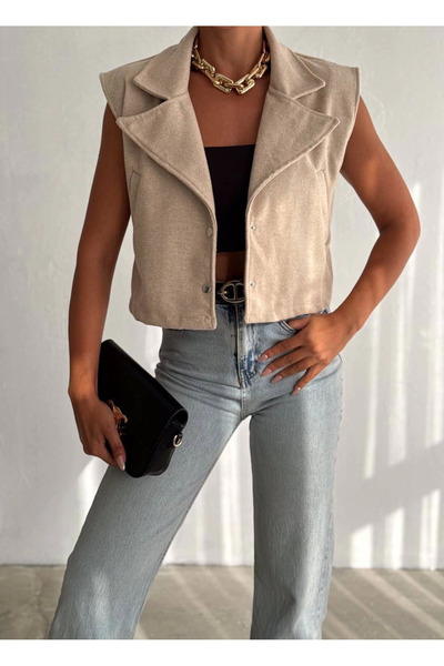 BEEMU Beige f2253 snap-front pocketed vest