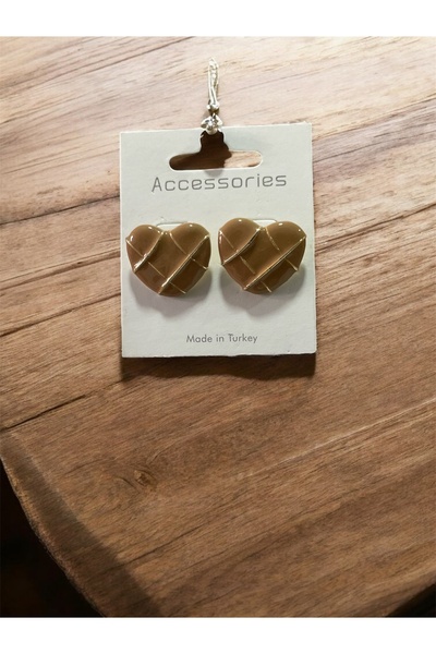 Girift Vintage أقراط على شكل قلب باللون البني الحضري