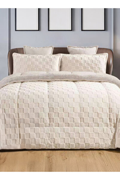 Generic Cozy And Warm Winter Fur Comforter 6 Pcs Set, Size 220 X 240 Cm Floral Bedding Sets Multicolor