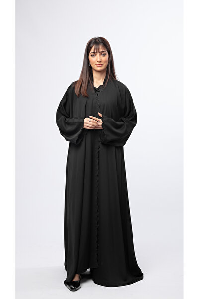 outline عباية كلوش بقصة متموجه