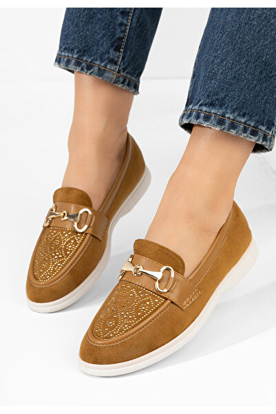 B T Shoes Camelové loafers mokasíny Adesa