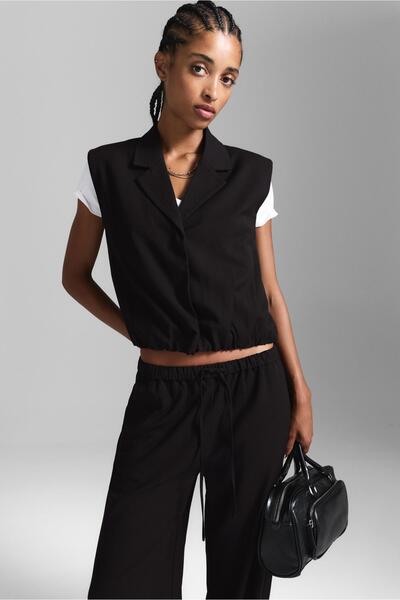 Pull & Bear Balloon hem waistcoat